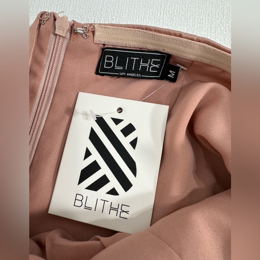 NWT Blithe strapless feather formal gown blush pi… - image 11